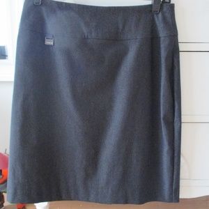 Lisette Dark Grey Pull Up Skirt Size 0